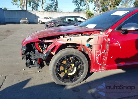 2022 Kia Stinger Gt-Line z USA, uszkodzony, nr VIN KNAE35LD5N6100704